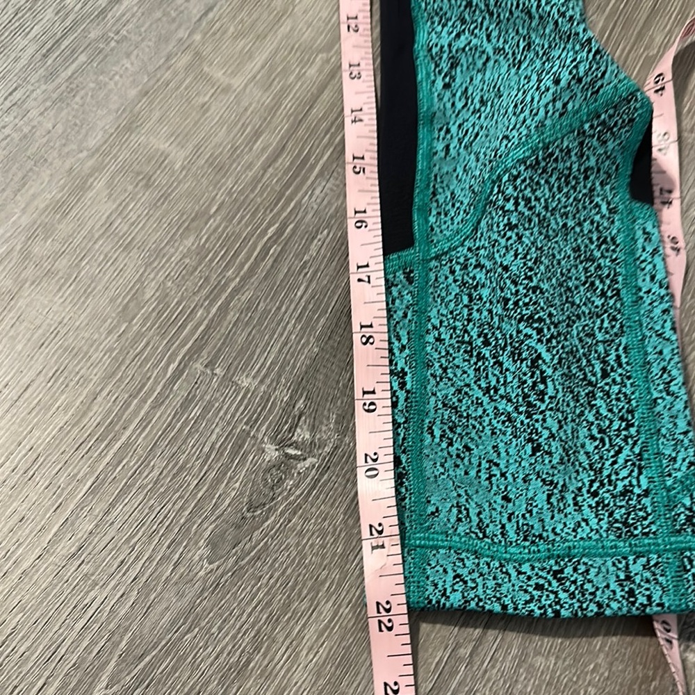 Lululemon Women’s Sz 2 Pace‎ Rival Crop Workout Athletic Yoga Lounge Leggings - Picture 11 of 11